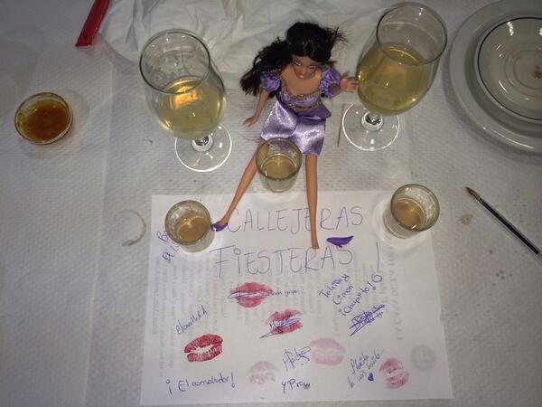 BeethLiz's tweet photo. Callejeras fiesteras!! Weee! 🎊🎉 http://t.co/eGGzsk0R4X