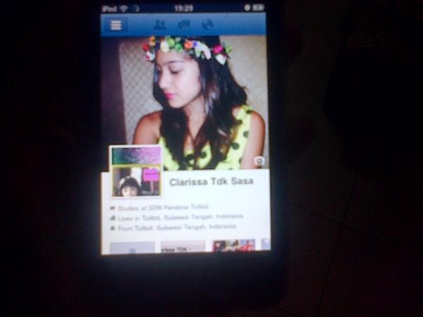 Liat nih cover facebook nya clarissa Salshaaa <a href="/salshaabilaa/">salshabilla adriani✨🌙</a>