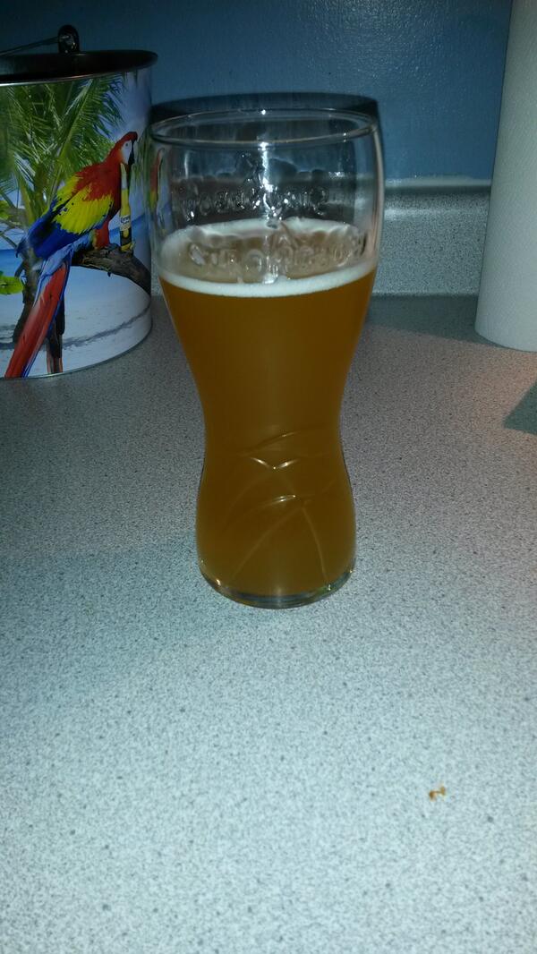 stephtc's tweet image. Cleaning the new house listening to #tasteofcountrynights and getting to listen to @Clayunplugged twice today! #happy