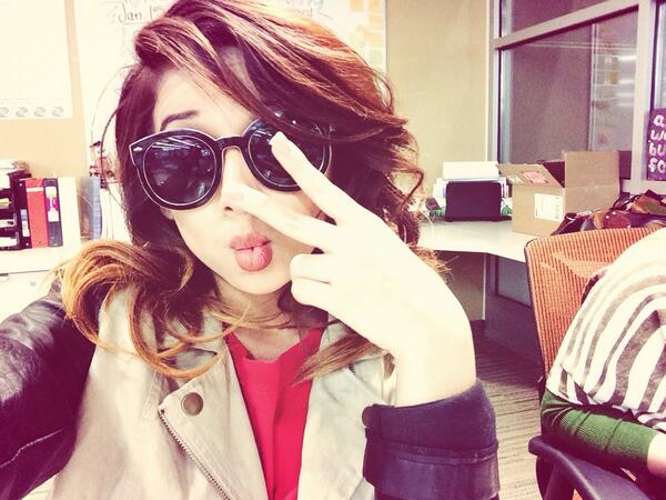 Dezaray_96's tweet image. #Toocuteforlife #Toocutetofunction 😘🎉👏