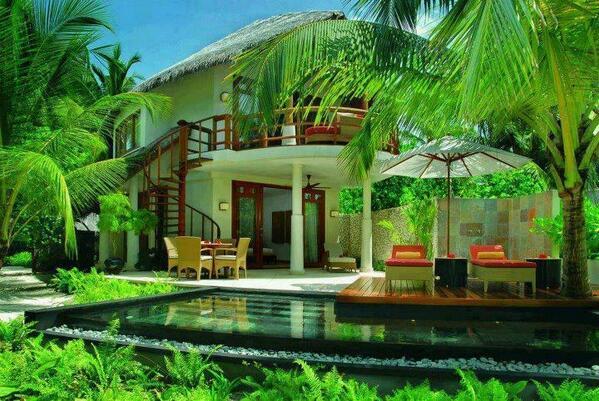rybotics's tweet photo. Wonderful tropical house in Bali http://t.co/ATQhBGnhos