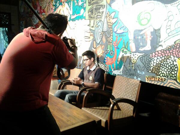 #lupakan #videoklip behind the scene <a href="/achmadramli/">Achmad Ramli</a> duduk2 cantik