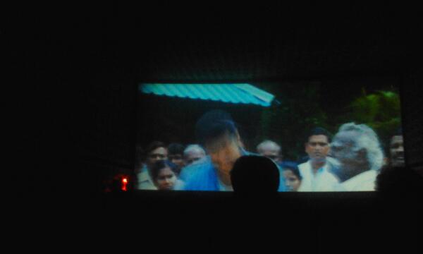 DurgaTamil's tweet photo. jilla movie in theatre on 10.01.2014 (2.45 pm) ( http://t.co/0QJSikzKs4