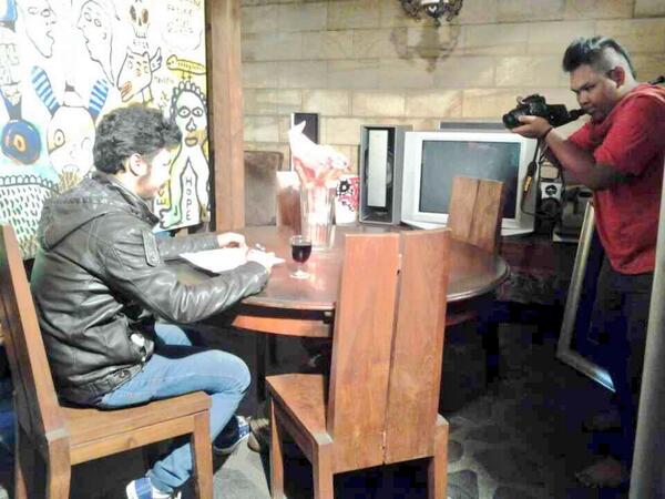 Behind the scene #lupakan <a href="/verdyrandi/">トニーモンタナ</a> makan makan manja