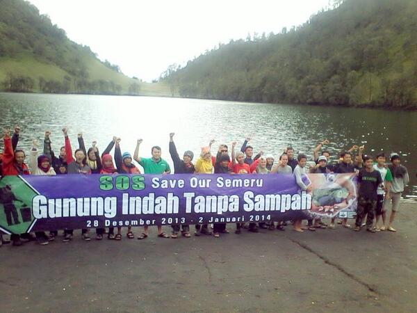 PPendaki's tweet photo. Gunung tanpa sampah ! Pendaki Banget http://t.co/STU6KYTRPm