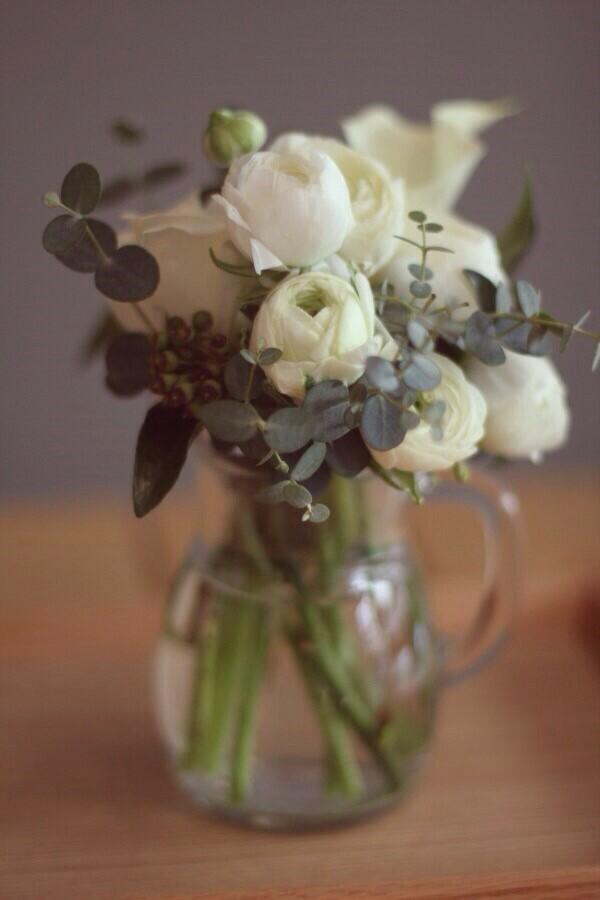 StylebyLuna's tweet photo. 나에게 선물 하는 작은 사치,소중한 사람에게 전하는 감동.스타일바이루나의 Fresh Flower Delivery 서비스는 매주 신선한 꽃을 집으로 배송해드립니다.

http://t.co/m5DoWDXZ4c http://t.co/mRXwj7qQc1