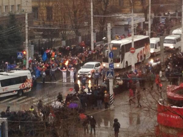 glavredV's tweet image. А вот и #факелоносцы