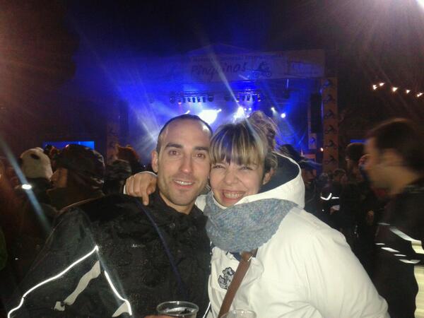 ericapucela81's tweet photo. Gran noche en #pinguinos2014 !! Buenas.connversaciones con @unzinin http://t.co/4IukkVxaIl