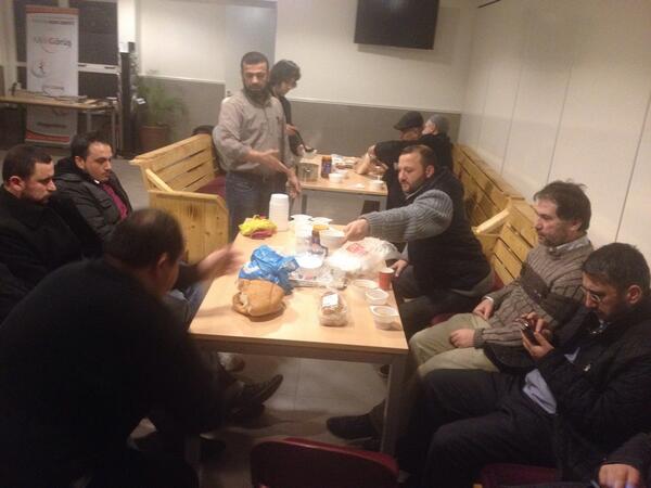 @ Milli Görüş Soest, Sabah namazından sonra çorba