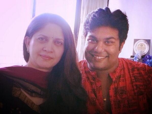 iammayurv's tweet photo. My dearest guru...... http://t.co/786ts3g1BR