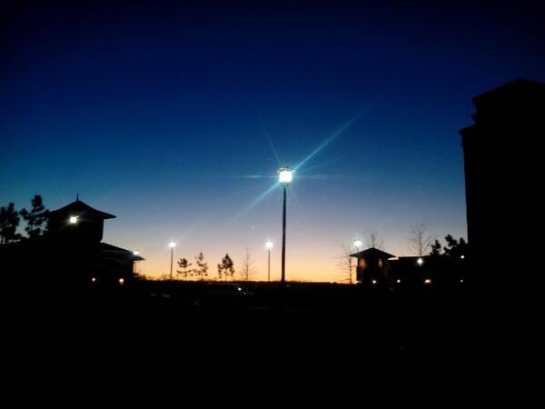 langzht's tweet photo. 我正在用#POCO相机#拍照片发微博 。 http://t.co/eWYJPNAvKb