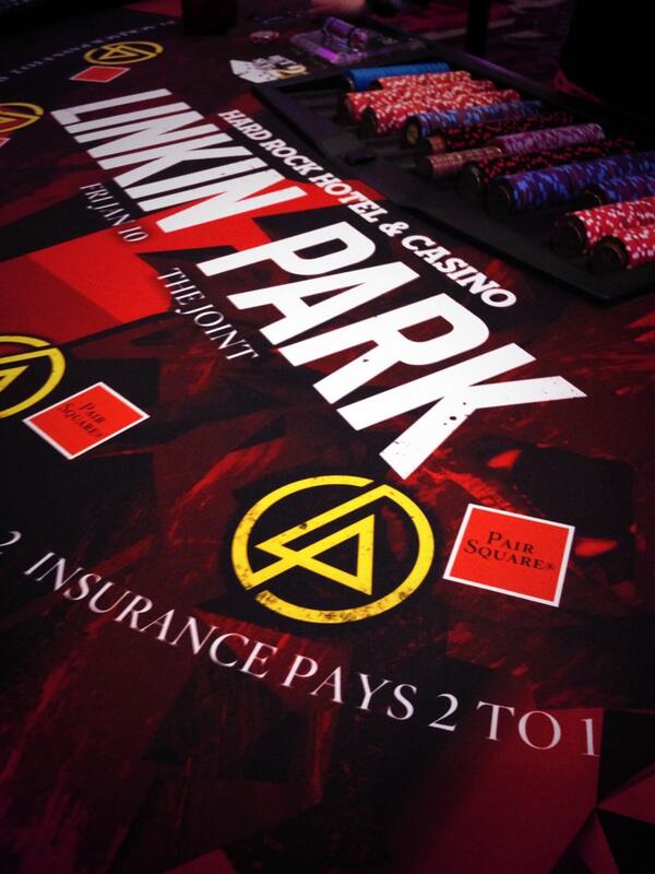 linkinpark's tweet photo. thank you Vegas. http://t.co/sJi7gGXwhV