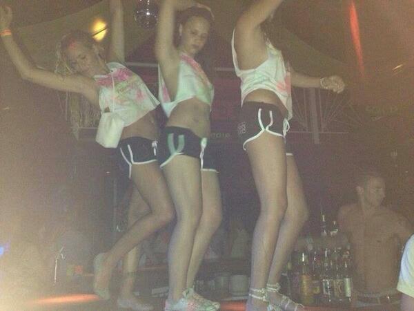 Lindabasar's tweet photo. Memories! Can't wait for #Zante2014 !!! it will be another amazing season with @sabotagezante 's crew! http://t.co/GycyGfFIa9