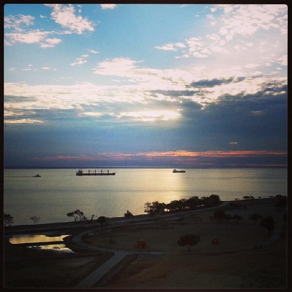 EsMaracaibo's tweet photo. Amanecer #Maracaibo #zulia http://t.co/jdkJm5poF4