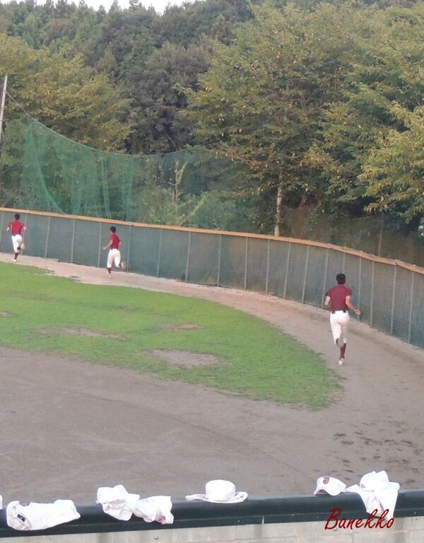 Haluhi 愛知高校野球 中学野球 בטוויטר 常総学院 グラウンドでポール間を走り込む Http T Co Ojjepyf98r