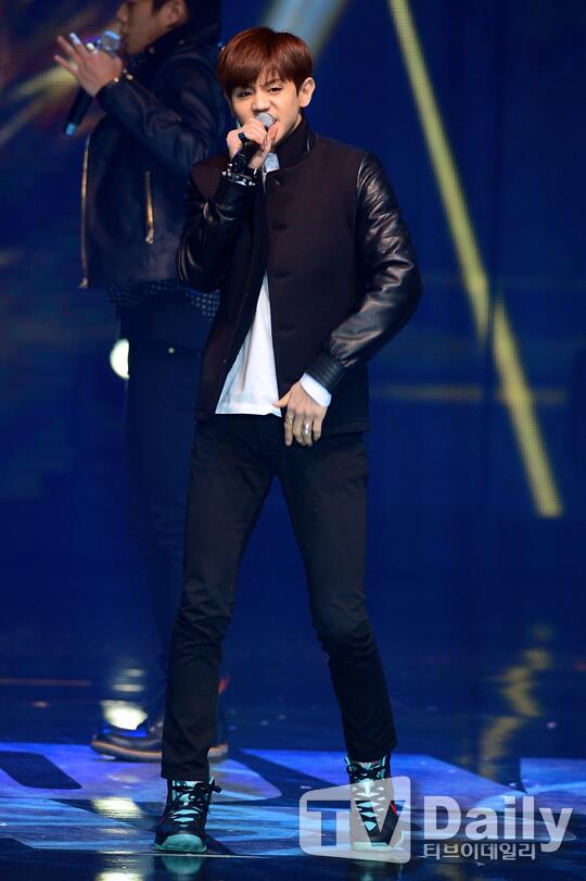 BdsswWVCEAAjYGp.jpg:large