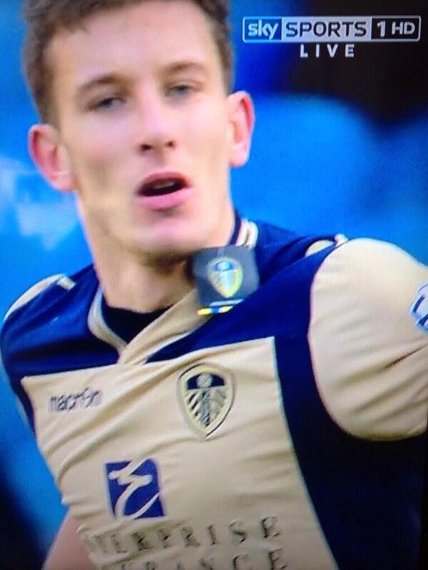 Leeds defender Jason Pearce to take club shop tag off his jersey