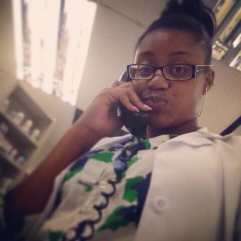 BeautifulMonti's tweet image. At the workplace working hard but hardly working !! 💰💰💰💊💉 #ImaTech #ImPaid #ImBeautiful&amp;amp;&amp;amp;4Eyed 😎😊💜👍✌️