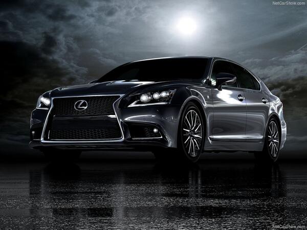 世界のかっこいい車 Lexus Ls460 レクサスのアイデンティティである 上質 洗練の走り 意のままに操れる走り を高い次元で成し遂げたモデル 動力性能やデザインの上質感は最高級クラス 排気 4 6l 価格 860万円 Http T Co Uft9ngiqie