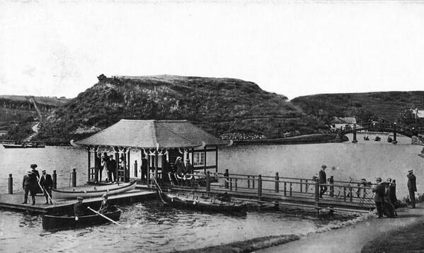 PostcardsofS's tweet image. Peasholm park when it was an earth mound and some water!