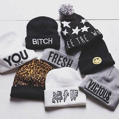 MiModayEstilo's tweet photo. #Gorritos Cual les gusta? http://t.co/N8GhHKMEm6