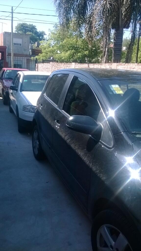 LautaroPan's tweet image. Lavando los autos @SantiagoFreiria @LuucasLgonzalez #Marcian