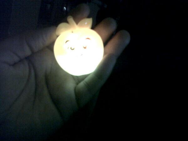 Itsblaizeit_M's tweet photo. My new toy it glowss http://t.co/b4OtEFJqko