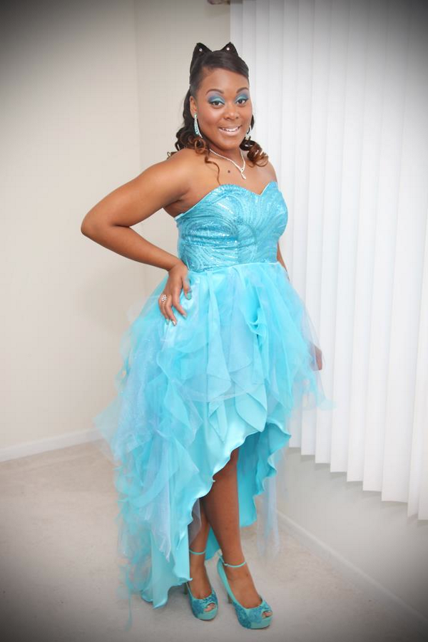 LostSoles101's tweet photo. Happy Birthday to Cierra @Dance_con_Me Stay fabulous girl!! http://t.co/t9k3GvR0Ng