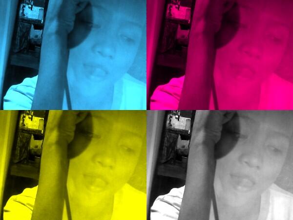 clickonelocca's tweet image. Just took this Neon pic on Webcam Toy #webcamtoy