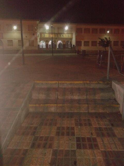 IESAlixar's tweet photo. Nuestra gran virtu es ahorrar energia iuuu claramente se observa http://t.co/7Zf9CwOASQ