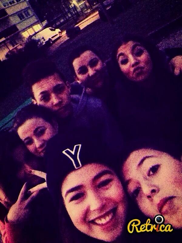 JRDN23_'s tweet photo. @AliciaRibaudo @OumaSir ahah quand ça galère hein :3 http://t.co/JS7LWonMue