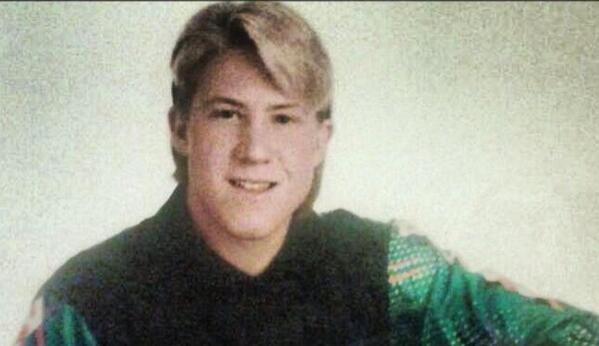 @cannonsoccer7 <a href="/TMeola1/">Tony Meola</a> <a href="/TaylorTwellman/">Taylor Twellman</a> Rockin' the mullet!