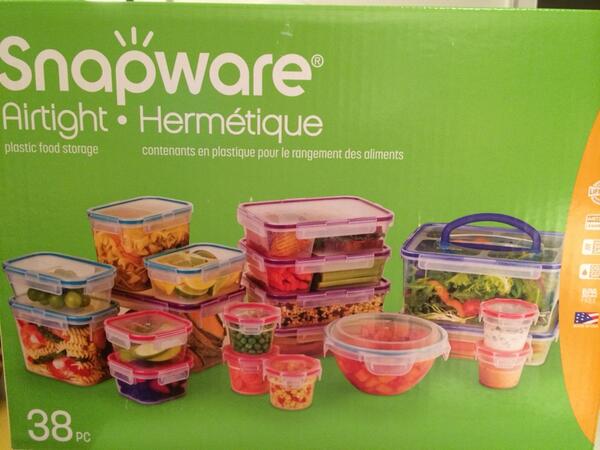 ninicamps's tweet photo. My wife is nursing all hours. The QVC sees a spike in sales. Coincidence? I think not. #NoMoreTupperware! http://t.co/a4DNz6a4Ko