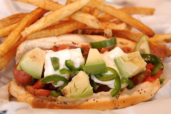BillysHotDogs's tweet photo. #TijuanaDog:bacon wrapped dog, smothered in pico de gallo, topped with sour cream, avocado and jalapenos.#delicious http://t.co/dFd02mIEnu