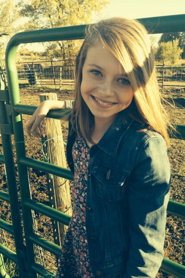 Lucy4502's tweet photo. I'm  a country gal http://t.co/diEGJj1Vck
