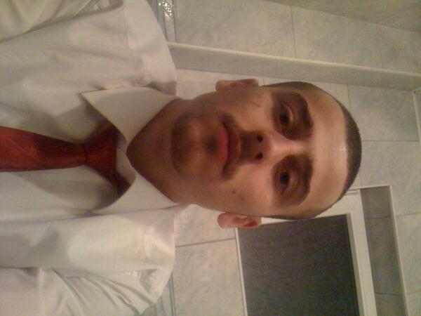 ArtanAhmeti's tweet image. Tweeti 17k bashk me foto tre t'profilit edhe naten e mir ju don #VRTI