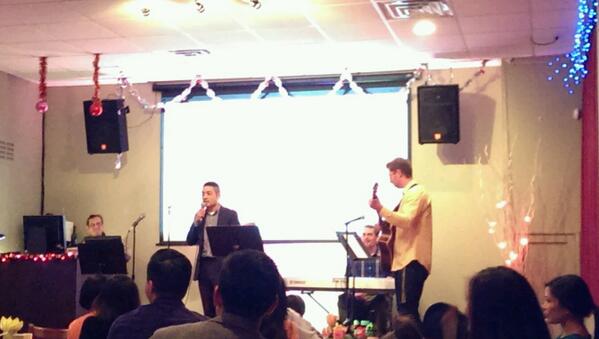 ACHSchoirs's tweet photo. Mr G and the 30 60 90's performing for his future bride at the wedding shower http://t.co/Ou3FXXwIKA