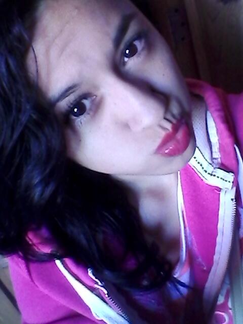 KarlaDeMorrison's tweet photo. No es que no te quiera, es que te necesito lejos! http://t.co/nGxhWmaRyh