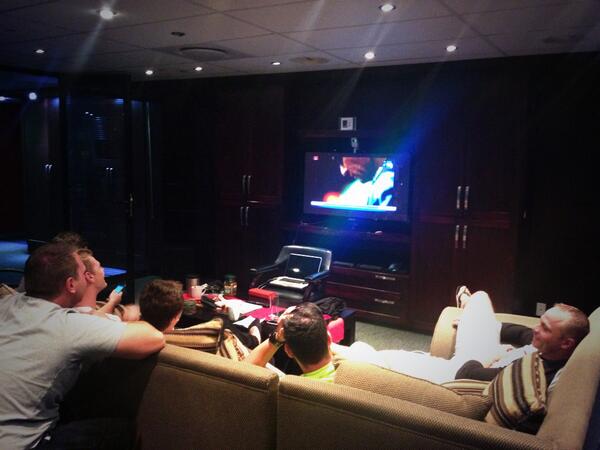 Bright and early with the guys watching <a href="/SupercrossLIVE/">Supercross LIVE!</a> - bring on the 450 main. #SouthAfrica #Streaming