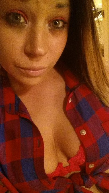 Vegas baby!! #dressedup #girlsnight #boobs #feelingpretty #vacation #somuchfun http://t.co/wp1i2IxoC<a href="/tag/dressedup"class="tags">#dressedup</a><a href="/tag/girlsnight"class="tags">#girlsnight</a><a href="/tag/boobs"class="tags">#boobs</a><a href="/tag/feelingpretty"class="tags">#feelingpretty</a><a href="/tag/vacation"class="tags"><span>#vacation</span></a><a href="/tag/somuchfun"class="tags"><span>#somuchfun</span></a>