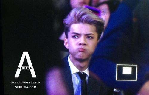 damnitssuho's tweet photo. oh no sehun oh no http://t.co/OX0KyaoZ5t