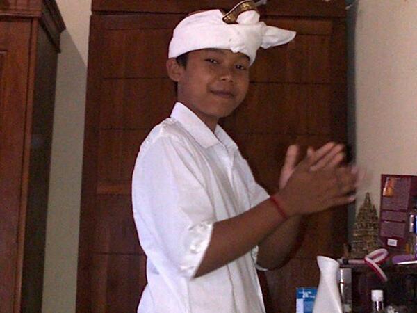 pusviani's tweet photo. Ganteng nya ;) :-* http://t.co/0I0oH4eUsd
