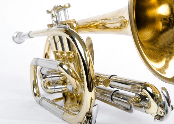 eduabroadpl's tweet photo. Do u want2play the trumpet like Miles Davis? Play, compose, soUshould study jazz at Hanze UAS http://t.co/08uErDmxMI http://t.co/TxHk7Mxp16