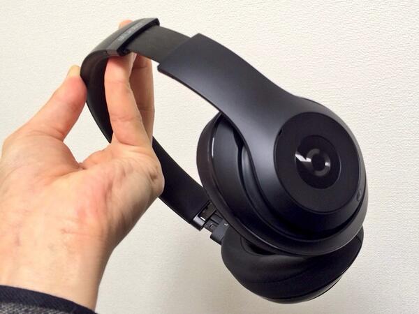 新しく買ったヘッドホンの音に感動して、涙が…( ；∀；) ワイヤレス