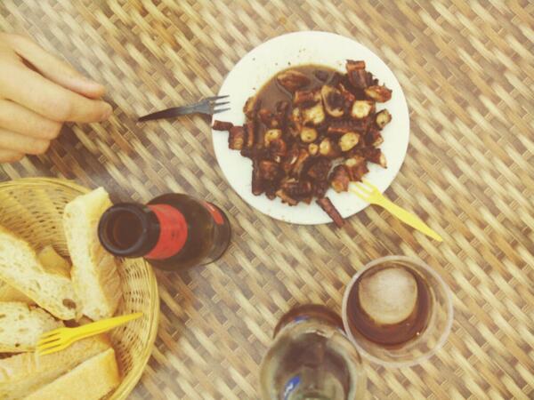 MariaNicPe's tweet photo. Reponiendo fuerzas!!!@JJOSEANT http://t.co/KQW93jeIh9
