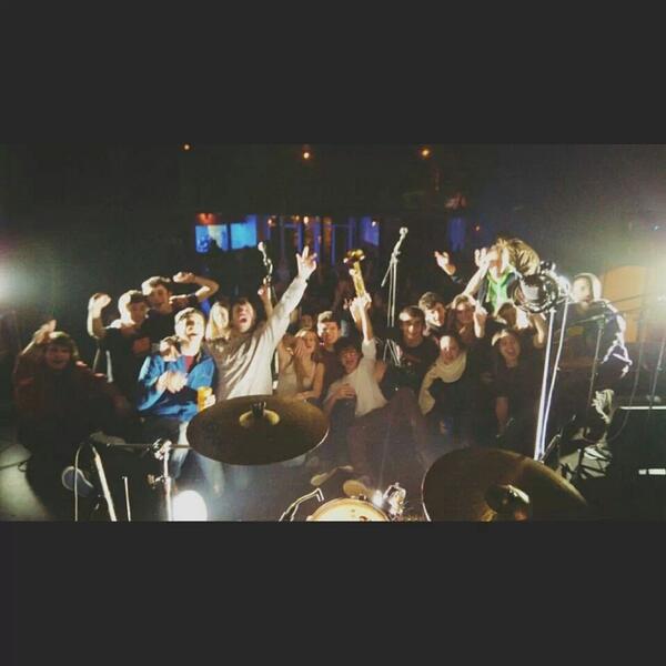 EMBOLINGAT'S tweet media