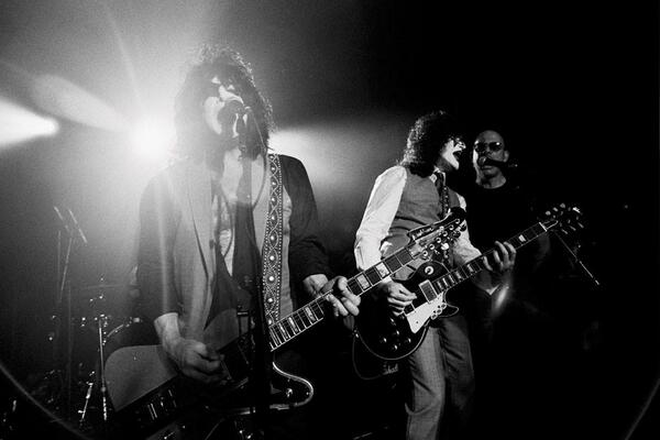 tommy_thayer's tweet photo. .@PaulStanleyLive, @tommy_thayer and @johnvarvatos in New York, Sept 9, 2013. http://t.co/ttnjJFAsqI