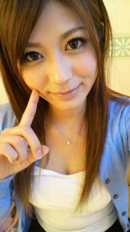 shea12r's tweet photo. #俺が抱き付いたら抱きしめ返す人rt突き飛ばす人ふぁぼ抱き上げて監禁する人DM http://t.co/v9EGykHxWW