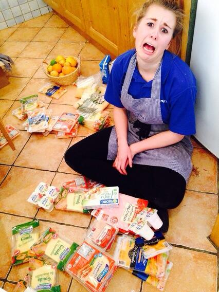 abi_thorp's tweet photo. Trying to work out how to fit 52 yoghurts and 31 packets of cheese into a fridge. #chaletgirlproblems http://t.co/udCRPdLonX