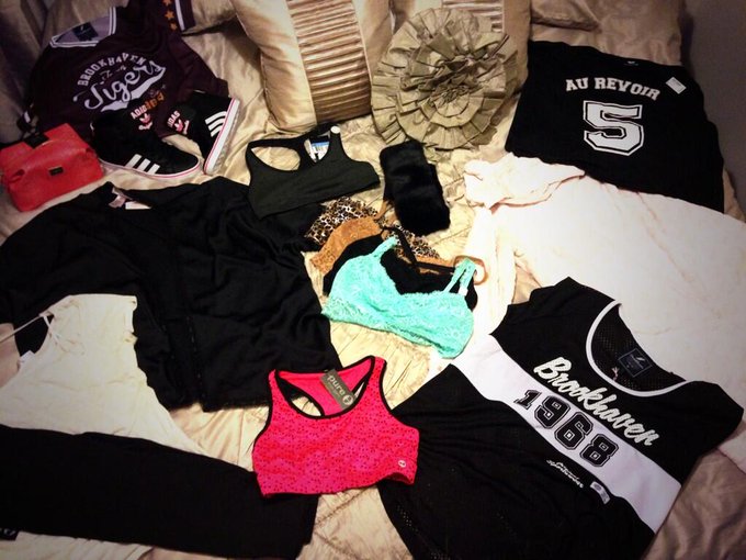 Damn, and I was totally meant to be saving.. http://t.co/Emohtbxd67<a href="/tag/mylittlefamily"class="tags"><span>#mylittlefamily</span></a>